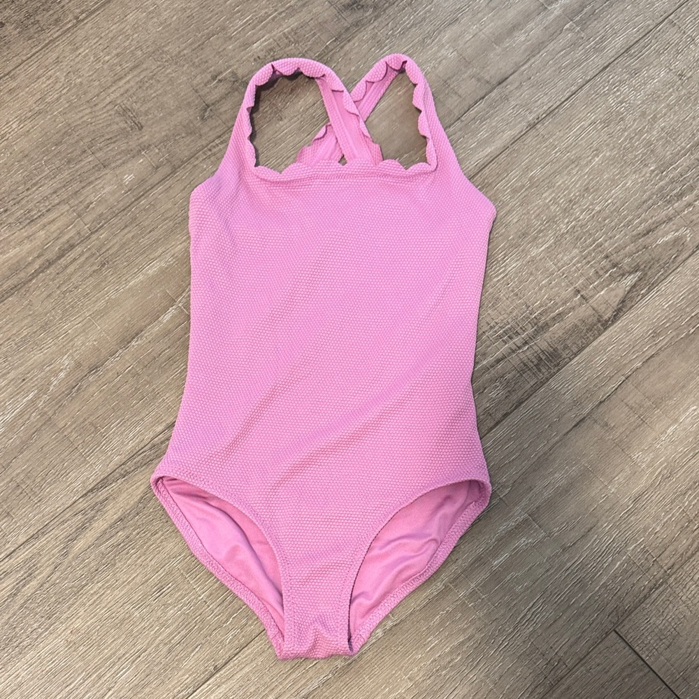 Old Navy Scallop-Edge Girls One-Piece Swimsuit